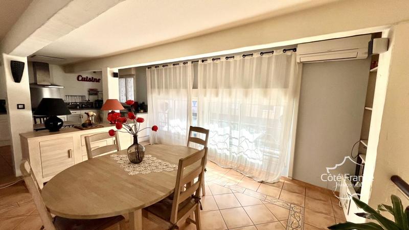 Appartement - 175 m² - 6 pièces