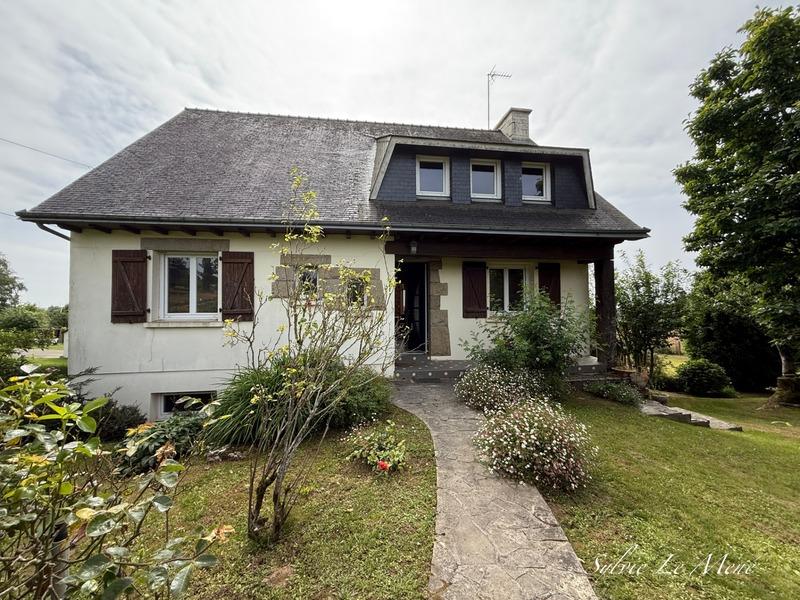 Maison - 120 m² - 5 pièces