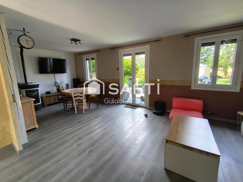 Maison - 97 m² - 5 pièces