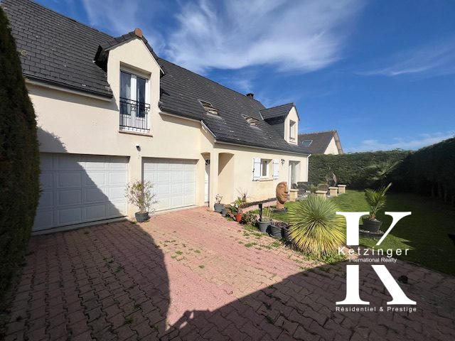 Maison - 147 m² - 6 pièces