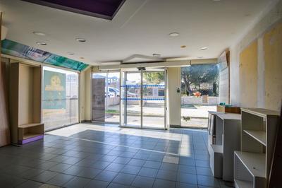 Local commercial - 120 m²