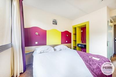 Chambre - 13 m² - 1 pièce