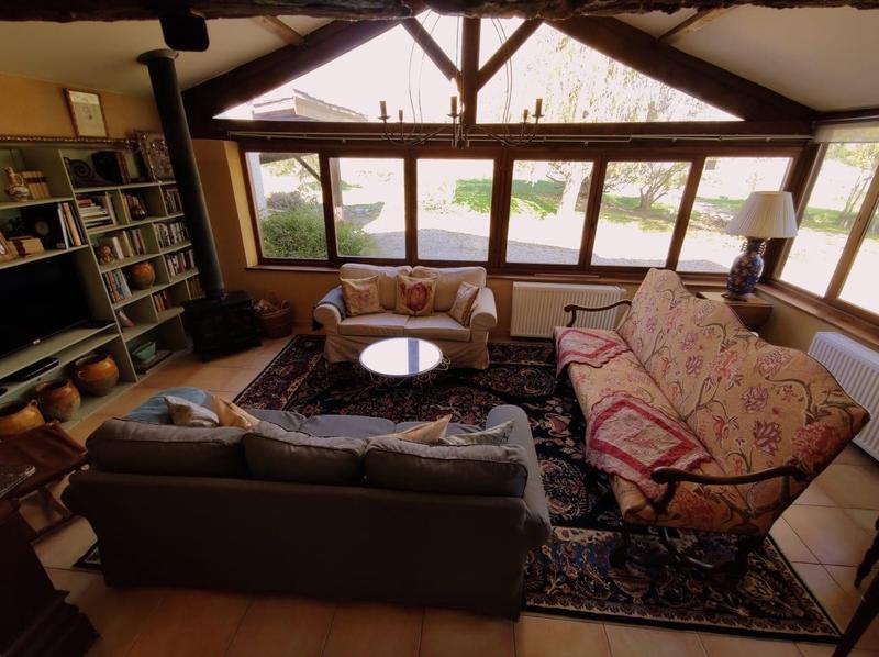 Maison traditionnelle - 263 m² - 13 pièces