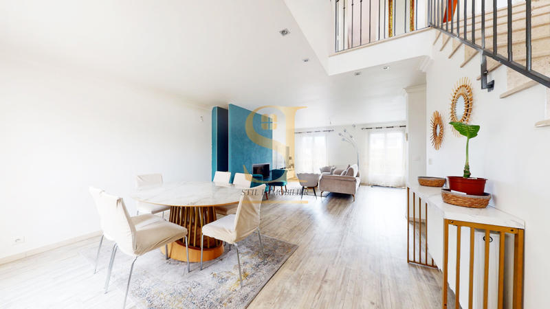 Maison - 130 m² - 7 pièces