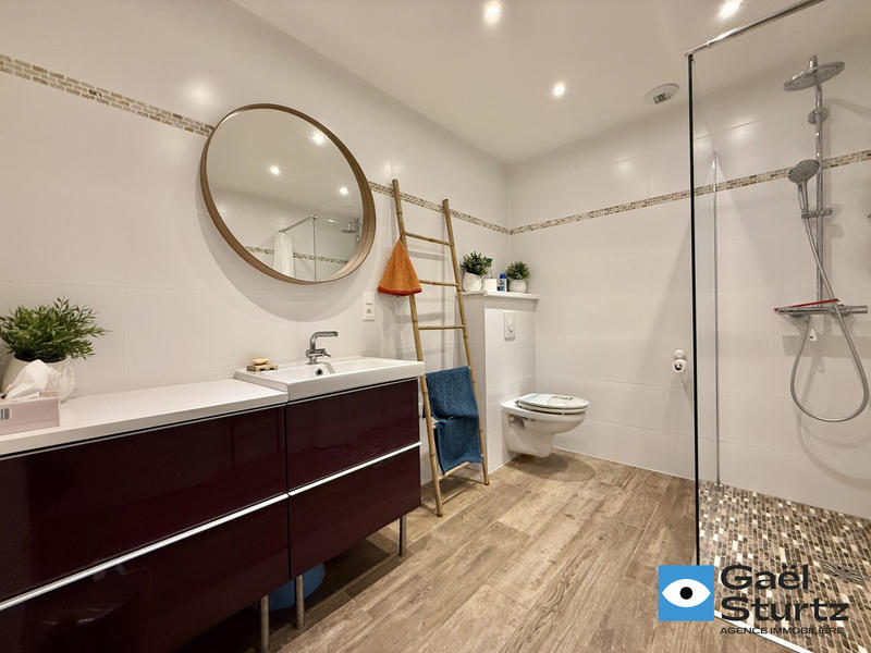 Maison - 130 m² - 6 pièces