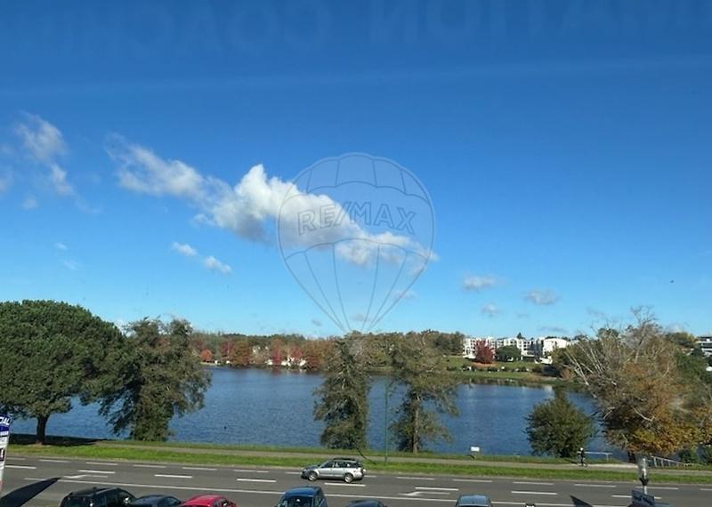 Local commercial - 230 m² - 8 pièces