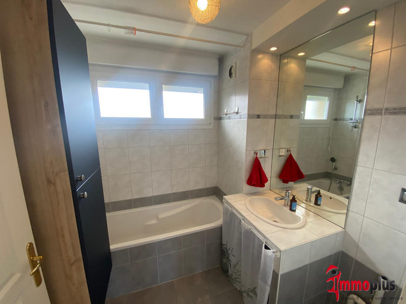 Appartement - 66 m² - 3 pièces