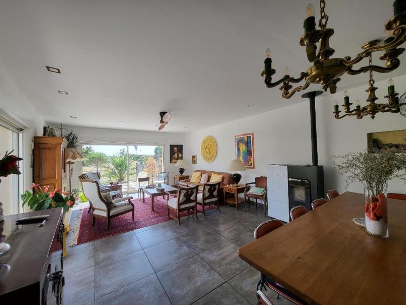 Maison - 228 m² - 6 pièces