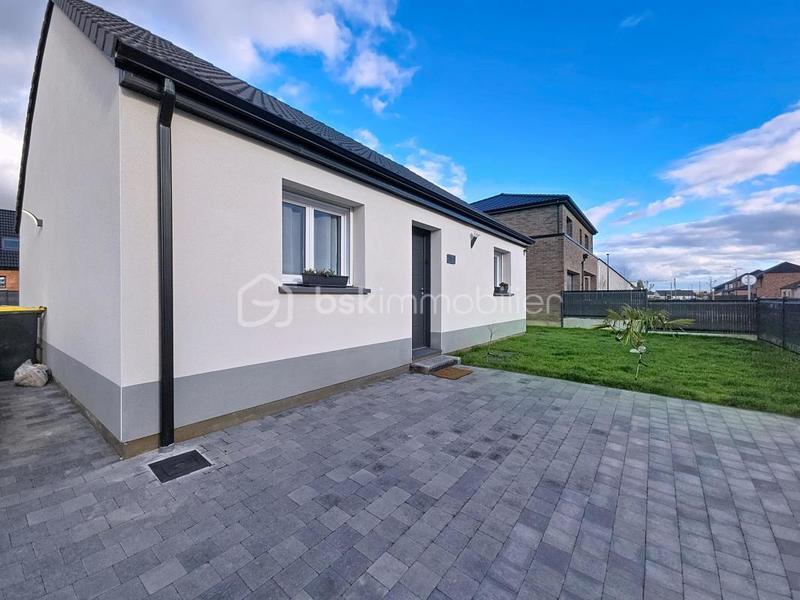 Maison traditionnelle - 80 m² - 3 pièces