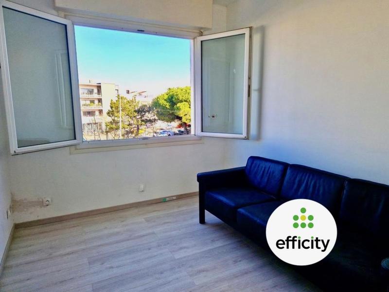 Immeuble - 226 m² - 11 pièces