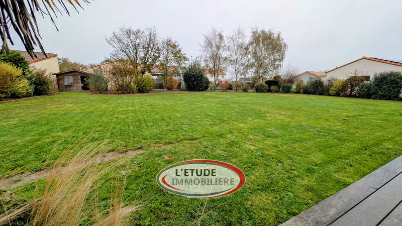 Maison - 185 m² - 7 pièces