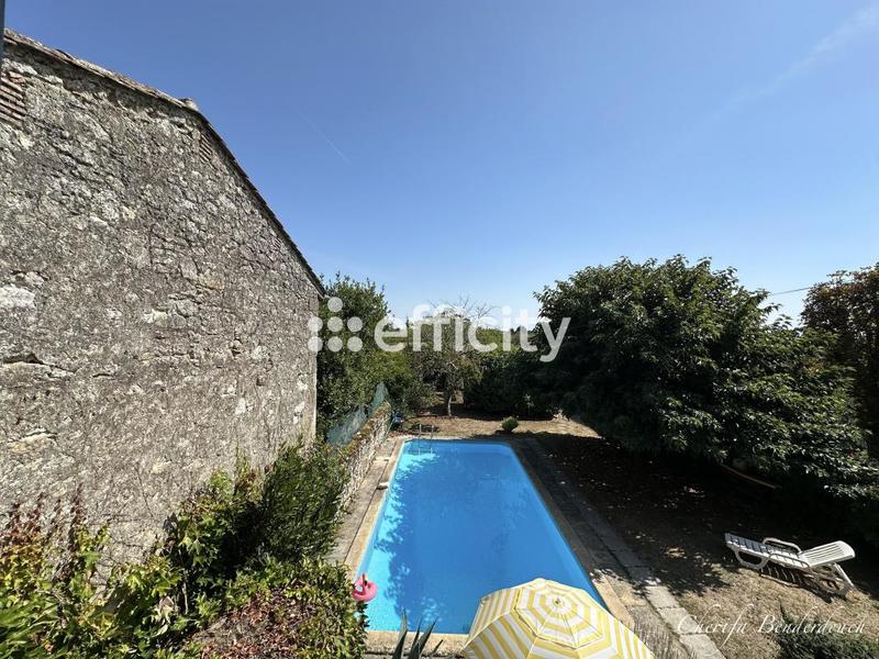 Maison en pierre - 147 m² - 6 pièces