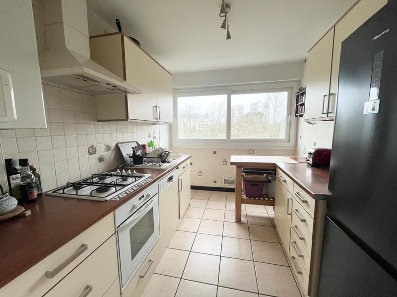 Appartement - 92 m² - 3 pièces