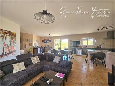 Maison - 143 m² - 7 pièces