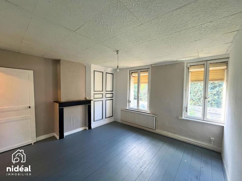 Maison - 90 m² - 5 pièces