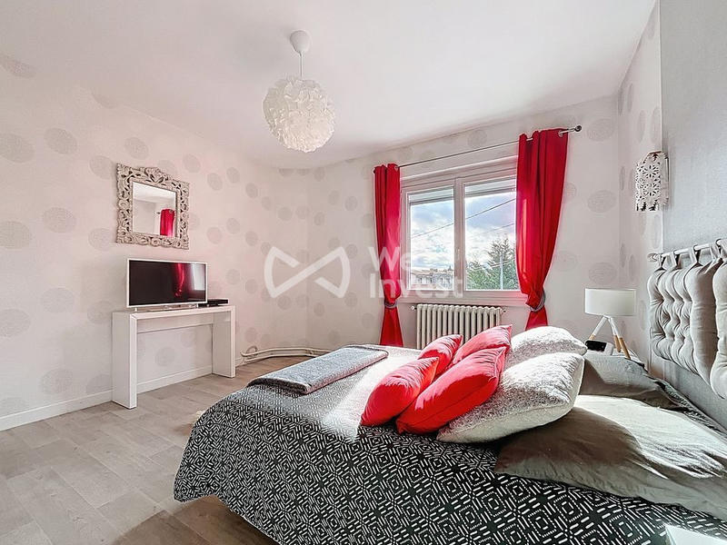 Villa - 198 m² - 7 pièces