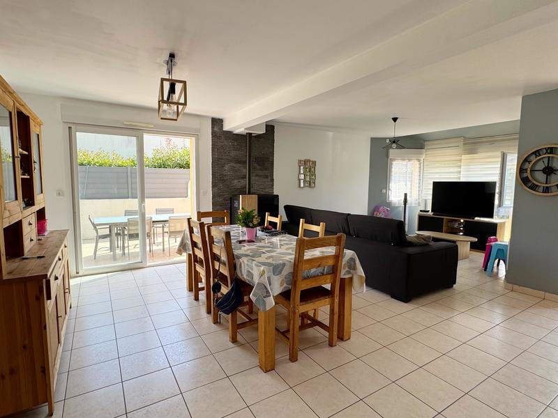 Maison - 115 m² - 6 pièces