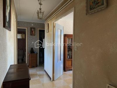 Appartement - 70 m² - 3 pièces