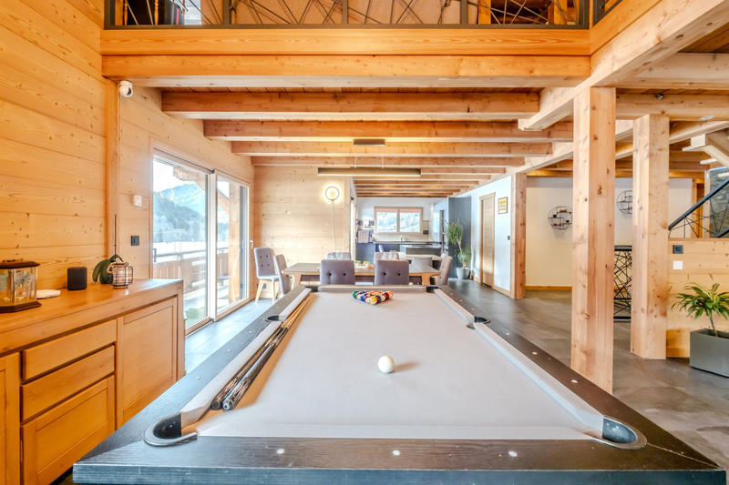 Châlet - 265 m² - 10 pièces