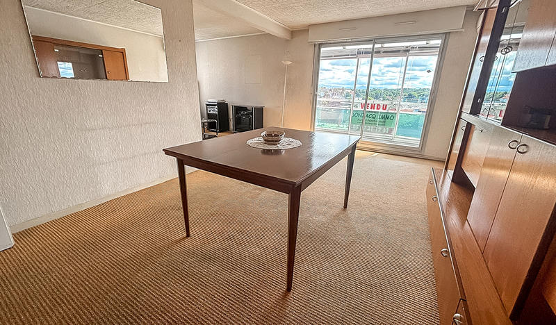 Appartement - 101 m² - 4 pièces