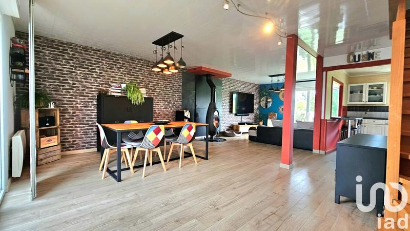 Maison - 201 m² - 8 pièces