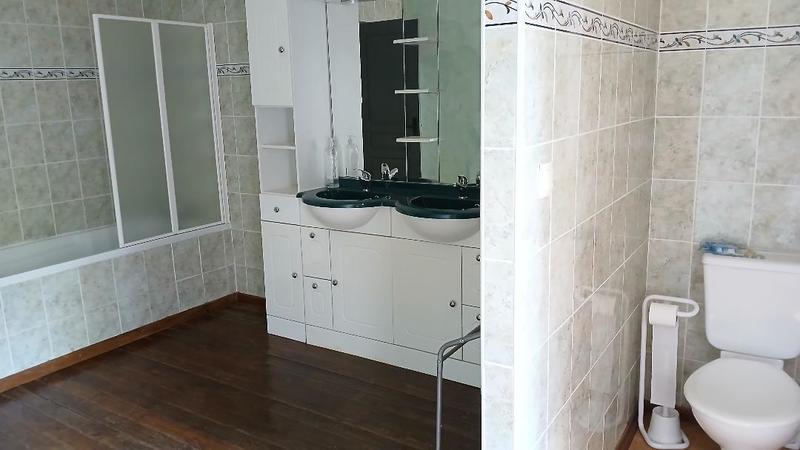 Maison ancienne - 194 m² - 7 pièces