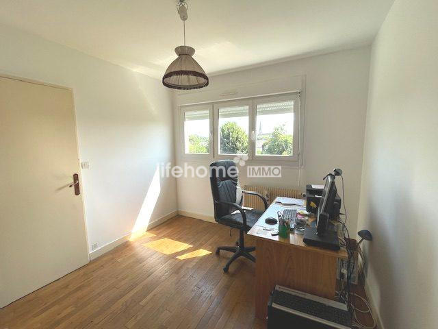 Maison traditionnelle - 81 m² - 4 pièces