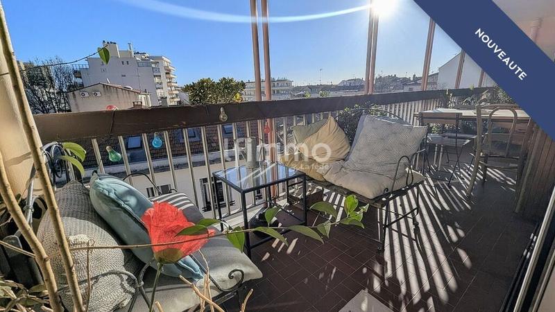 Appartement - 84 m² - 4 pièces