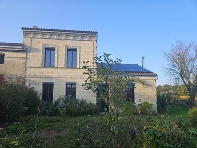 Maison en pierre - 175 m² - 7 pièces