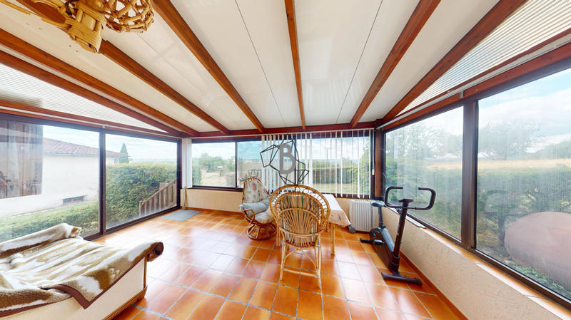 Maison - 98 m² - 4 pièces