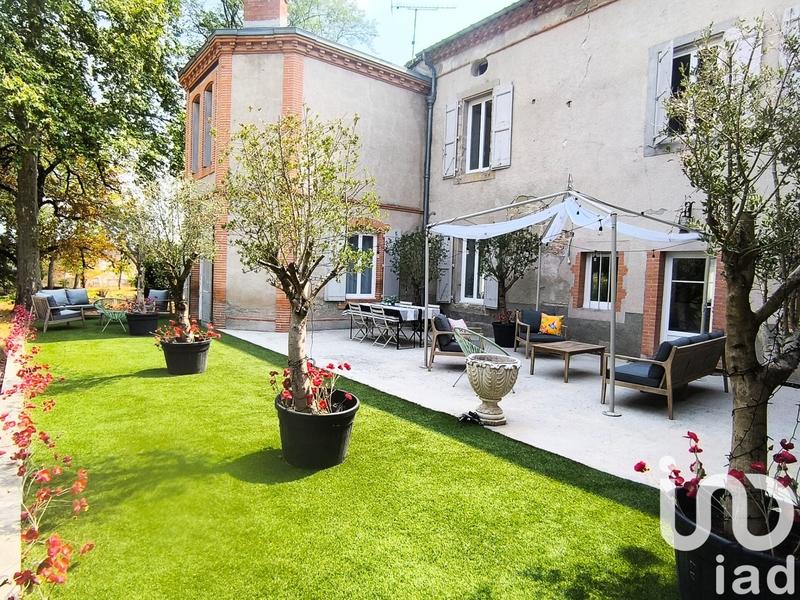 Maison - 350 m² - 7 pièces
