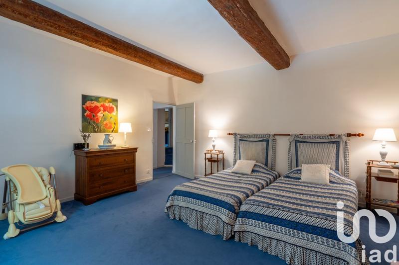 Maison - 289 m² - 10 pièces