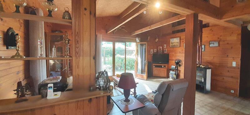 Maison - 101 m² - 6 pièces