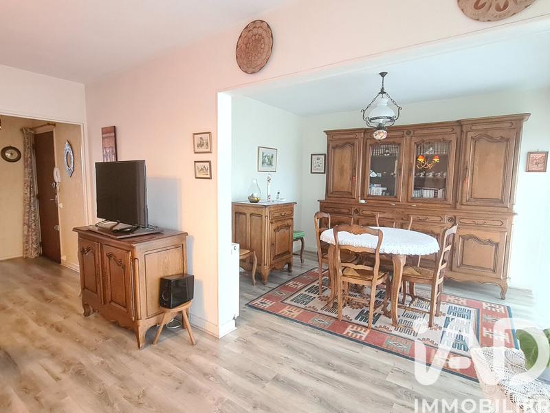 Appartement - 82 m² - 3 pièces