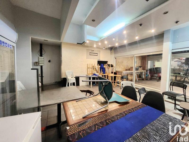 Local commercial - 61 m²