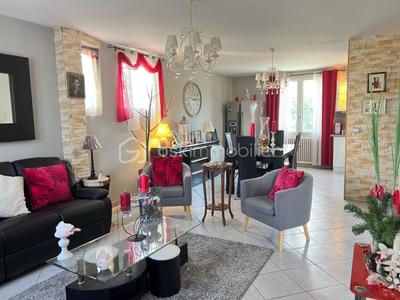 Maison - 131 m² - 7 pièces