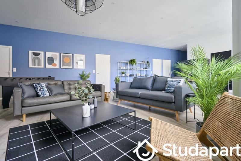 Chambre - 13 m² - 1 pièce