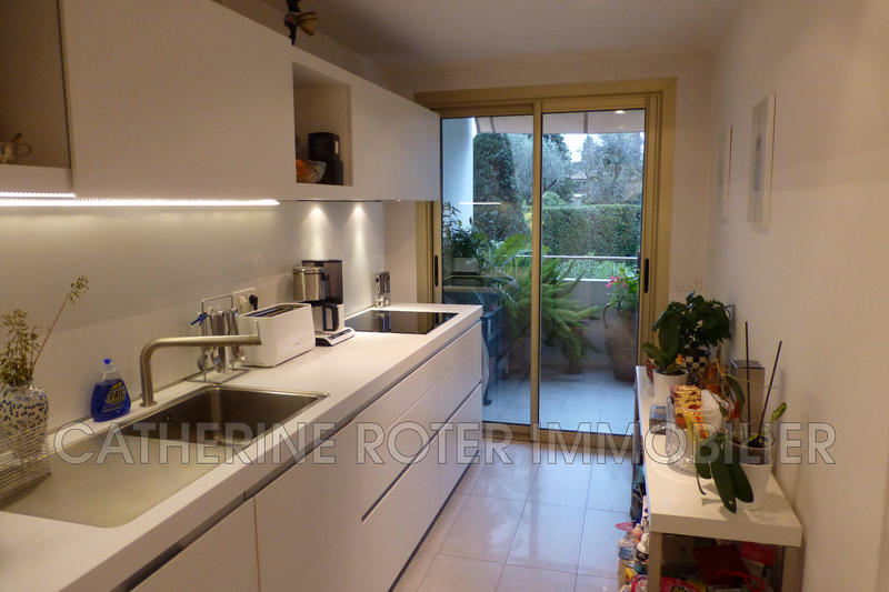 Appartement - 64 m² - 2 pièces