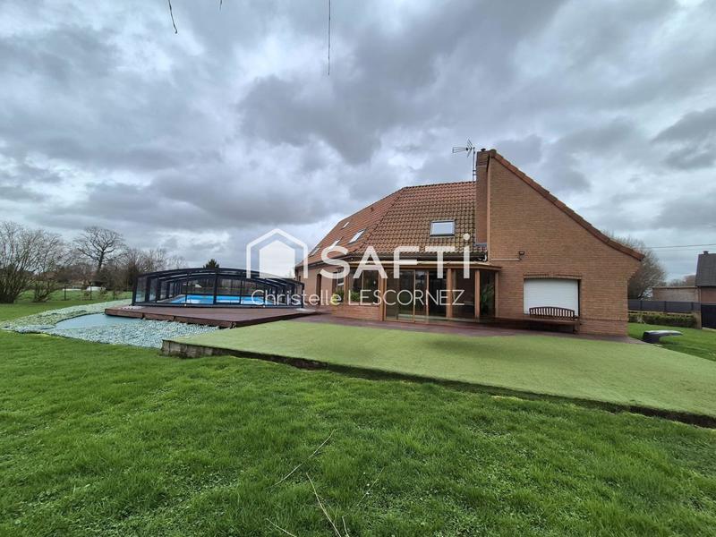 Maison - 227 m² - 6 pièces