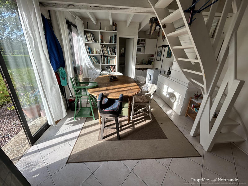 Maison - 206 m² - 9 pièces