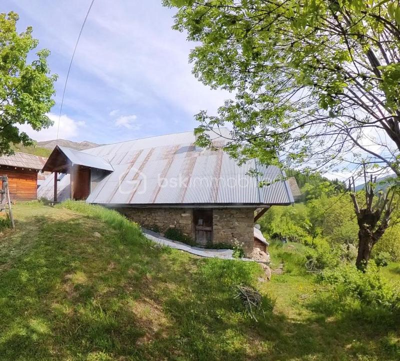 Corps de ferme - 180 m² - 6 pièces