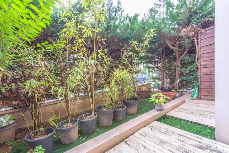 Studio - 25 m² - 1 pièce