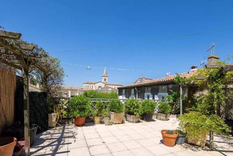 Maison de maîtres - 276 m² - 9 pièces