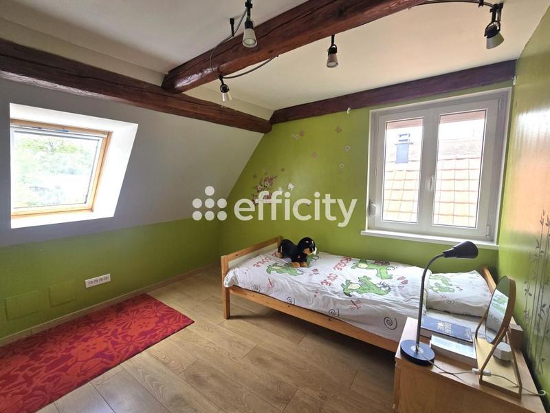 Maison - 180 m² - 7 pièces