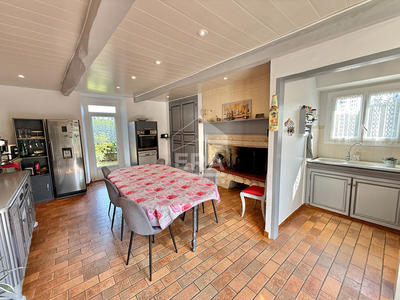 Maison - 152 m² - 5 pièces