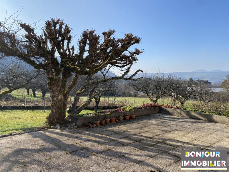 Maison - 187 m² - 6 pièces