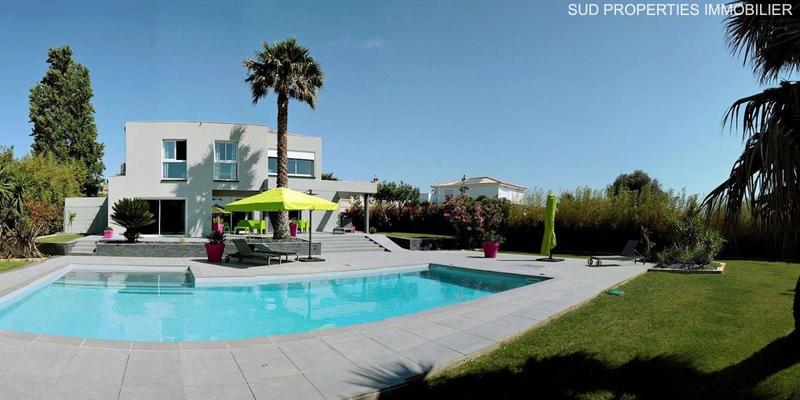 Maison - 218 m² - 7 pièces