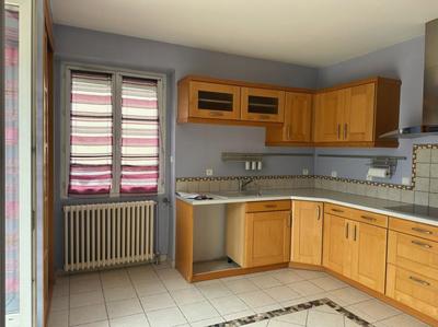 Maison - 135 m² - 5 pièces