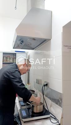 Local commercial - 70 m² - 1 pièce