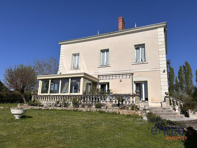 Maison - 182 m² - 6 pièces
